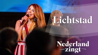 Lichtstad met uw paarlen poorten  Nederland Zingt [upl. by Jed]